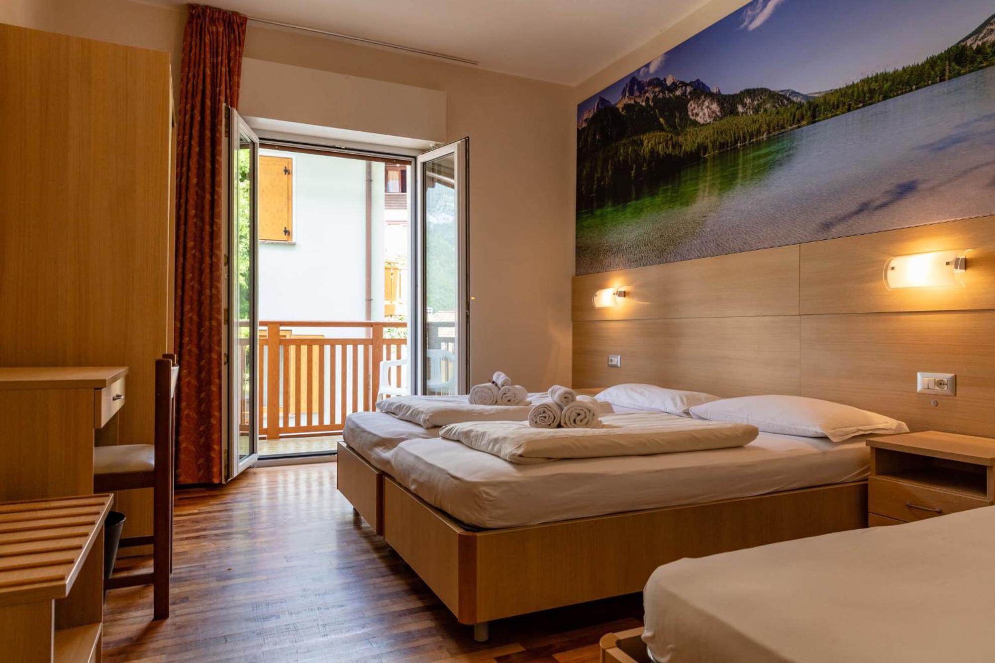 Hotel Lory - Molveno - Dolomiti Dış mekan fotoğraf