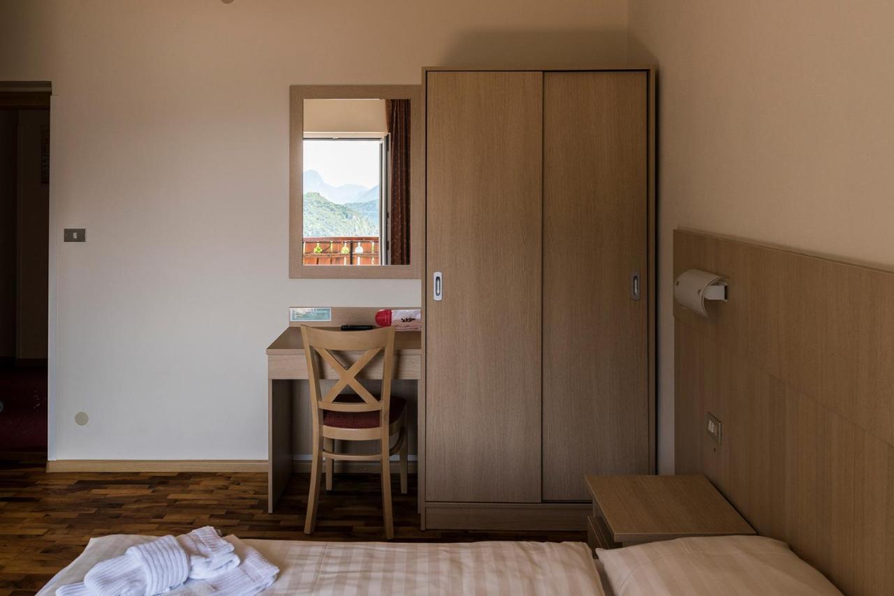Hotel Lory - Molveno - Dolomiti Dış mekan fotoğraf